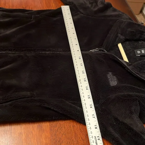 The North Face Women's Black Plush Fleece Jacket SMALL - Picture 7 of 9